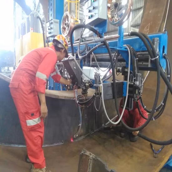Automatic Column Boom Manipulator with Multiple Welding Head on The Boom